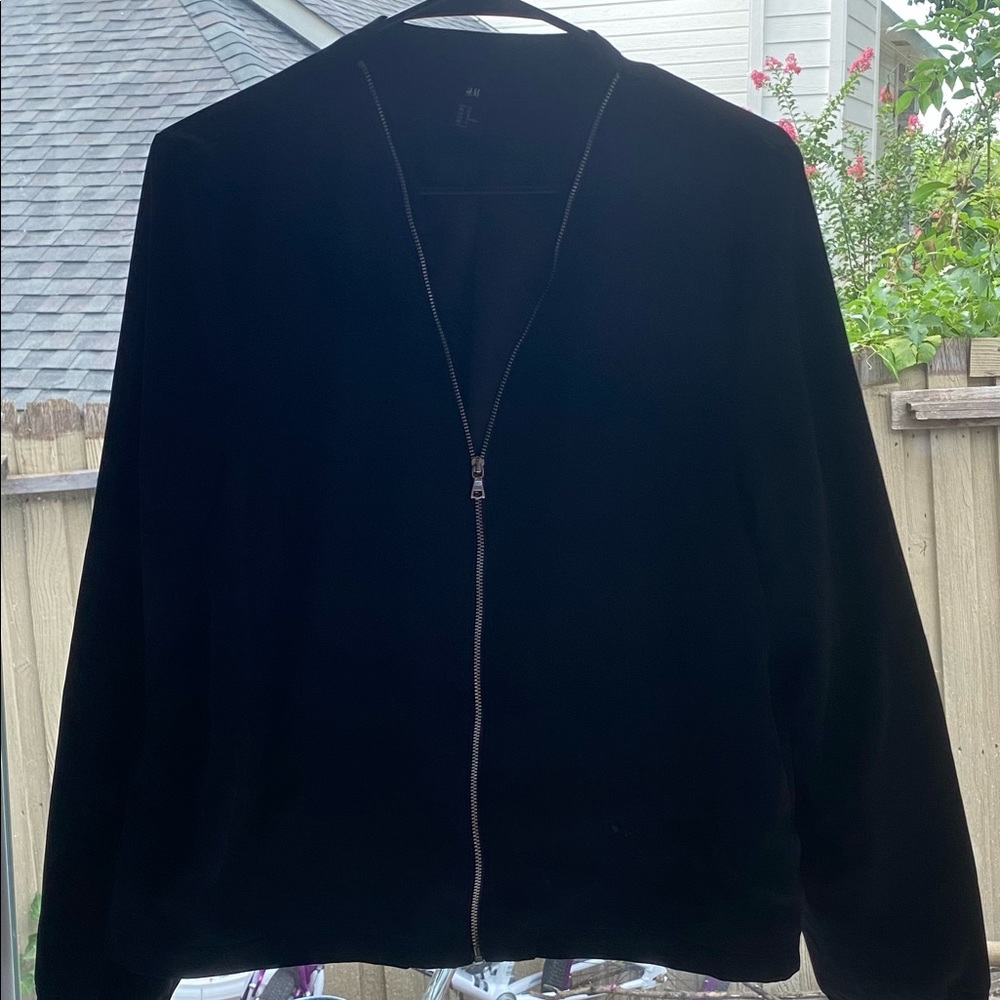 Black jacket from H&M with silver zipper